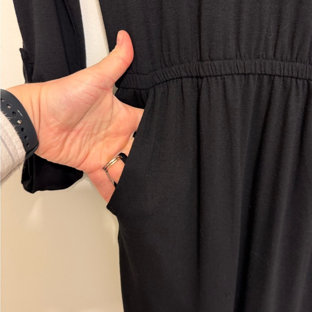 2/$30 Zenana Outfitters Black Long Roll Tab Sleeve Dress w/ Pockets – Size S - Picture 6 of 9